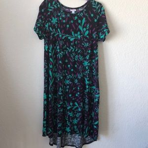 💜Beautiful Lularoe Carly💜